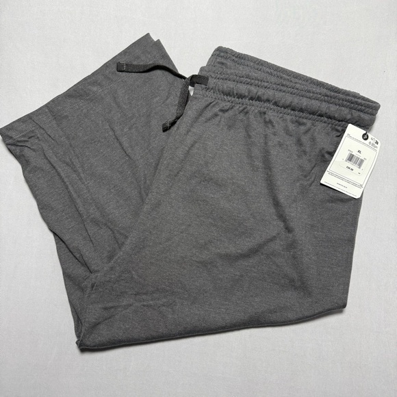Champion Grey Jersey Capri Lounge Pants Size XL NWT - Picture 3 of 9